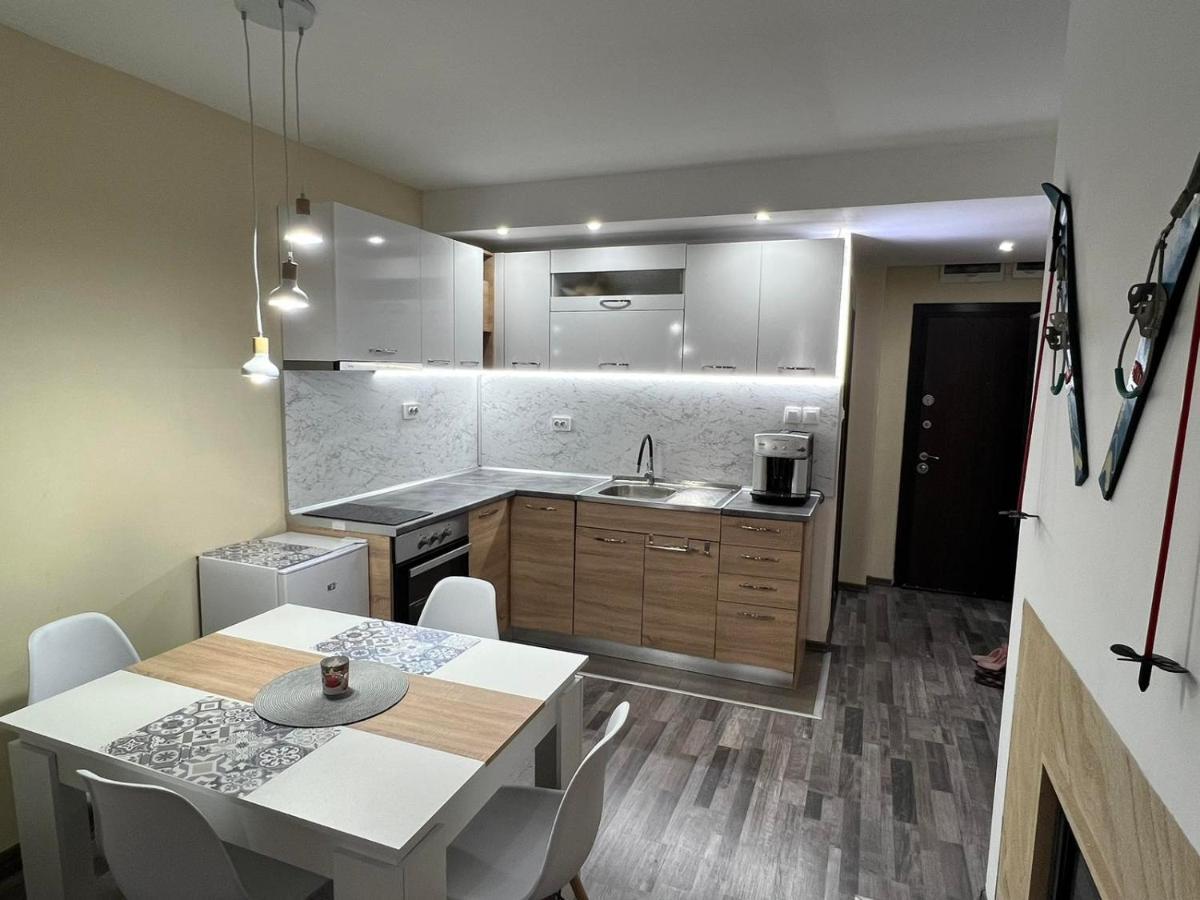 Аpartment B201 Grand Bansko 1 Apartment Bagian luar foto